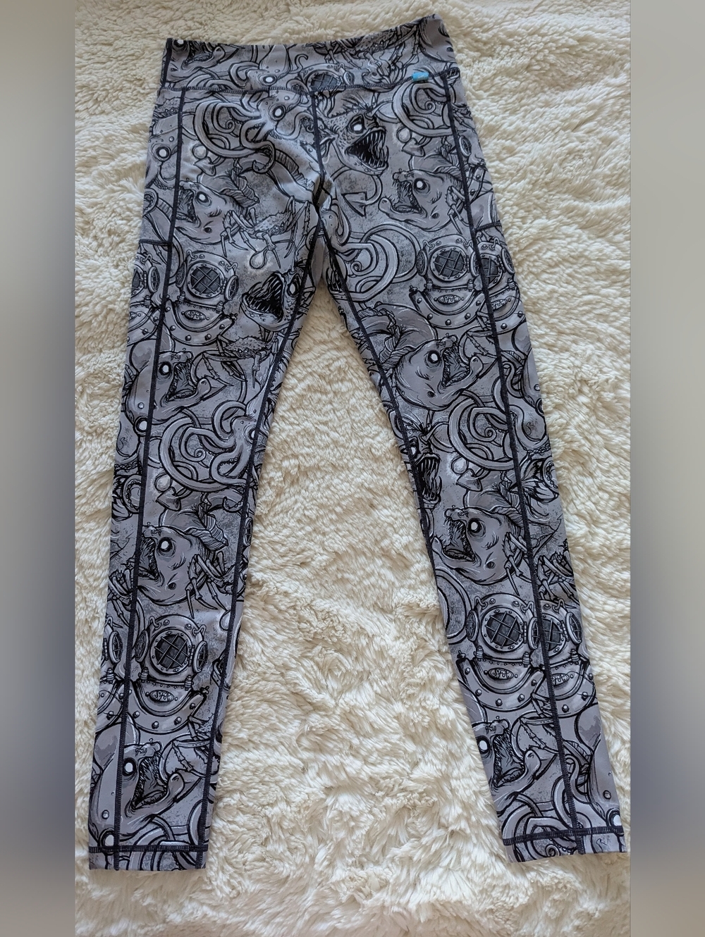 Spacefish Army Eco-Friendly Deep Sea Leggings, Sz.M